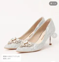 ビジューパンプス　ヒール6cm サイズ24.5 シルバーのサムネイル