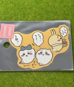 ちいかわ　スマホに貼れるサイズのクリアステッカー　ハチワレ　うさぎ　腹筋