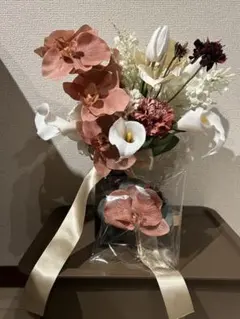 【造花】ウェディングブーケ 胡蝶蘭とアンティークカラーの韓国風ブーケ