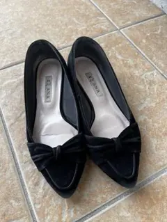 ダイアナ パンプス