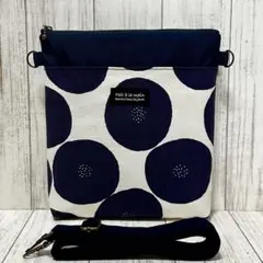 Item thumbnail for item c3176c91-c90b-44f6-8017-c3ab3d86433c