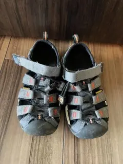 keen サンダル　16cm