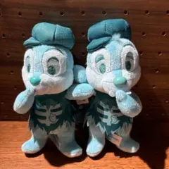 ディズニー　チップとデール　スケルトンぬいぐるみバッジ