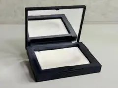 み*な様 【NARS】ライトリフレクティングセッティングパウダープレスト リフ粉