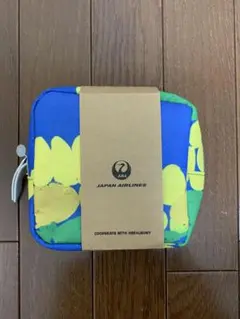 Item thumbnail for item 74153653-0799-401b-a025-8e186a4390ba