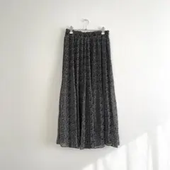 しまむら　小花柄スカート Lサイズ 黒