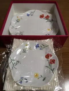たち吉 プレート 皿 セット 小皿5枚 大皿１枚のサムネイル