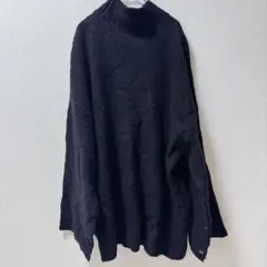 美品★タートルネック　ニット オーバーサイズ　ブラック　【フリー】　お出かけ