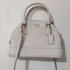 コーチ　ミニショルダーバック　白