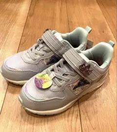 【新品未使用】ディズニーコラボ　ラプンツェル スニーカー 18cm