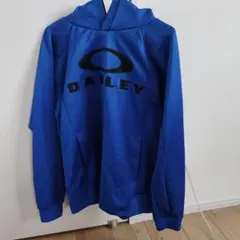 OAKLEY 青 フード付きパーカー