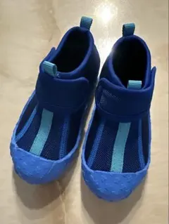 マリンシューズ 青 13 cm 新品未使用