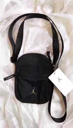 ナイキ ジョーダン フェスティバルバッグ サコッシュ ボディ ショルダー 黒