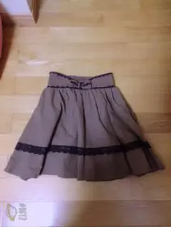 スカートのサムネイル