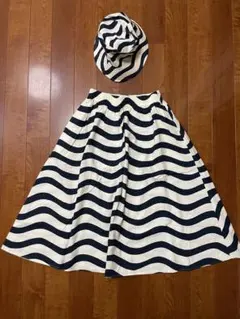 marimekko × UNIQLO 波模様 フレアスカート 帽子セットのサムネイル