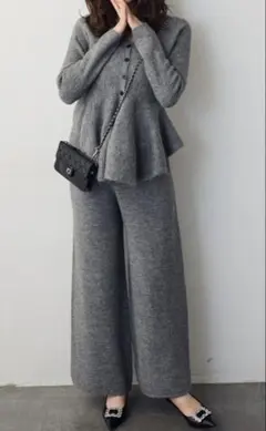 本日発送可！ペプラムライン　美　グレー ニット パンツセットアップ 新品　④