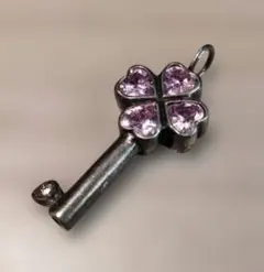 フォリフォリ 925 デザイン キー ペンダント