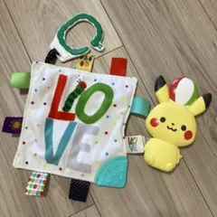 布絵本　ベはらぺこあおむし　ピカチュウ　音が鳴るおもちゃ　ベビーカー　タグ　2点