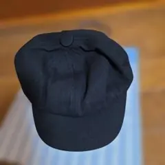 黒のキャスケット ボタン付き未使用