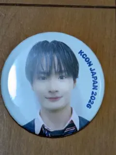 KCON JAPAN 2026 缶バッジ - メルカリ