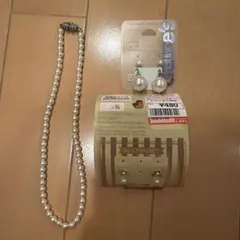 Claire's パールネックレスとピアスのセット