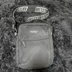 anti social social club ショルダーバックのサムネイル