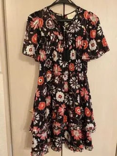 【Kate spade】美品　シルク100% 半袖ミニワンピース