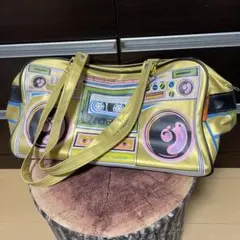 Item thumbnail for item ca24e3fa-29d0-44cd-9e82-47f995da4a2a