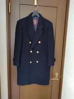 J.プレス　コートミドル丈　金ボタン　WOOL90%　手触りいい 中綿入り