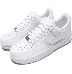 【新品】NIKE AIR FORCE 1 ’07 27cm