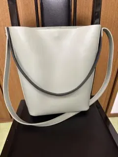 Item thumbnail for item 54db0a1e-932c-4336-a3ce-e32a8625435e