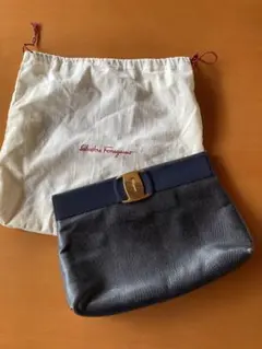 【美品】伊製☆フェラガモ Vintage ヴェラ　ショルダーバック　ゴールド金具