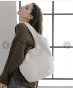 ワンショルダー トートバッグ ホワイトのサムネイル