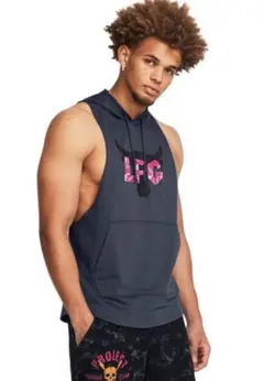 アンダーアーマー ノースリーブ　トレーニングXLサイズ1383300 ジム