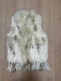 フェイクファーベスト 白