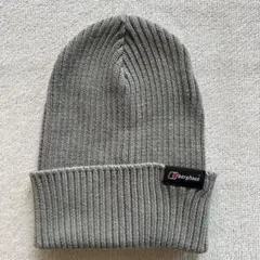 berghaus バーグハウス フリーサイズ ニット帽 グレー灰色 ワンポイント