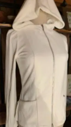 フォクシー FOXEY ベロア パーカー カーディガン 楽天市場】フォクシー ベロア パーカーの通販