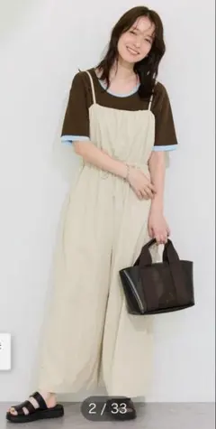 オンライン完売品　胸元バルーンワイドシルエットサロペット　グリーンパークスのサムネイル