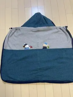 訳あり！フード付きおくるみ・ブランケット　ファミリア