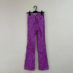 パープルピンク　コーデュロイ フレアパンツ　ロング　冬 シンプル　無地