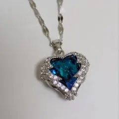 ジルコニア　ハート　シルバーネックレス　ブルー【匿名配送】