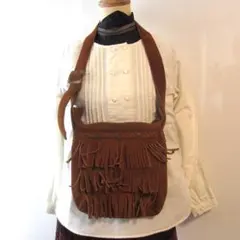 MINNE TONKA／ミネトンカ★　スウェード　フリンジ付きショルダーバッグのサムネイル