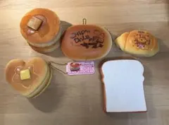 スクイーズ　5点セット（ディズニー、ホットケーキ、食パン）