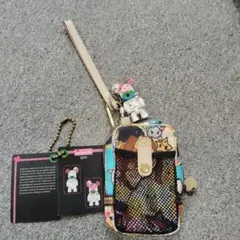 Item thumbnail for item 4788d040-4c36-4666-a4ce-dec27d85f85e