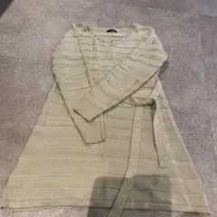 ゴールドラメ入り　長袖ニット　チュニック丈　M