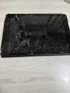 iPad (第7世代) 画面ひび割れ