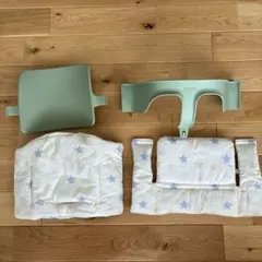 STOKKE Tripp Trapp ベビーセット（クッション付）のサムネイル