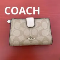 【正規品】COACH 折り畳み財布 ベージュのサムネイル