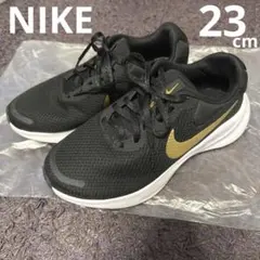 NIKE ナイキ　レボリューション スニーカー　ランニングシューズ　23cm
