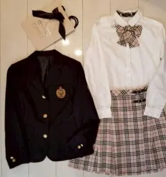 バーバリーフォーマル 未使用近 美品 ベージュノバチェック150